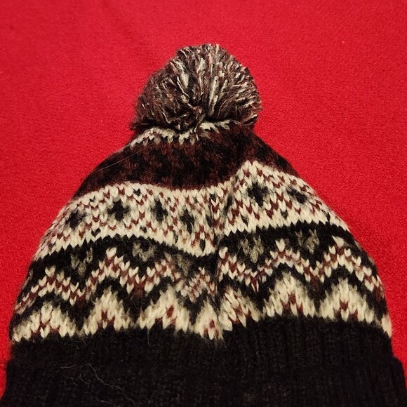 Topshop Beanie w/pom - Picture 3 of 4